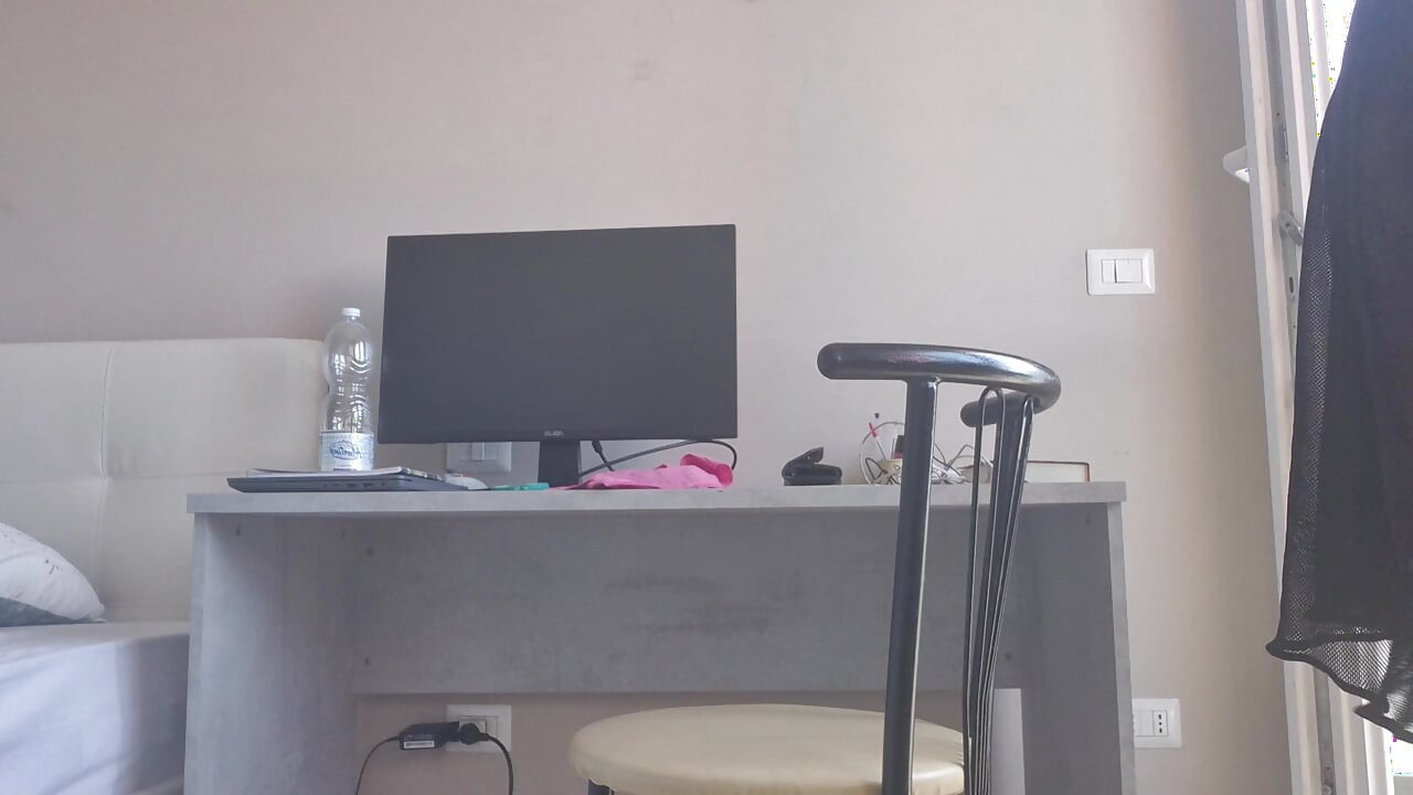 Hot blonde cleans her desk, but she gets carried away and does cool things