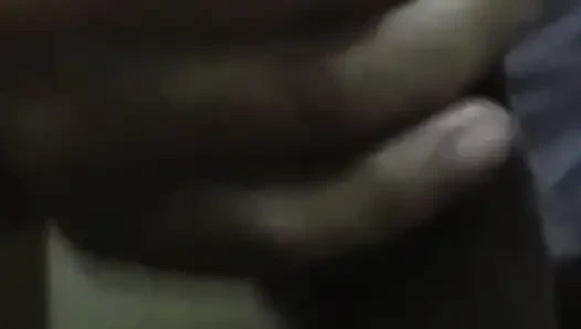 Angel пытается соблазнить соседа на измену