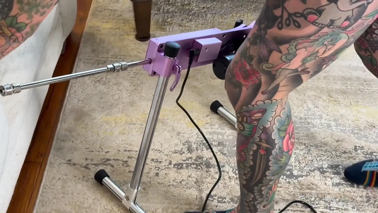 Watch Me Get Fucked by My Sex Machine and Have a Real Orgasm!