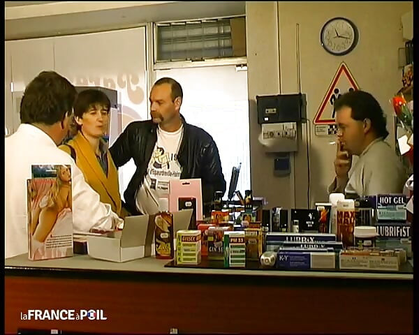 Carole, en styvmor i en familj falsk av sin pojkväns stora feta hand!