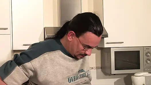 Ateşli Alman Komşular Vahşi Sikiş Festivali