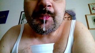 Kocalos - плевок изо рта в ноздри