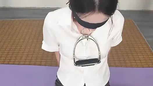 An Office Lady, After Work, Secretly Asks Her Host for a Job Appointment Behind Her Boyfriend's Back