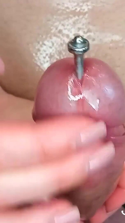 Blocking sperm in a pulsating orgasmic cock | Clip 1