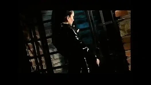 Aksi hot lesbian tante seksi yang saling jilat memek satu sama lain