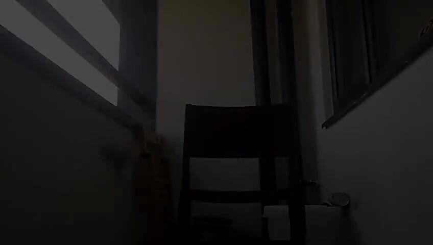 Masturbando minha bunda gorda na varanda