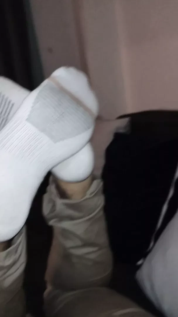 Suit socks ( male feet )
