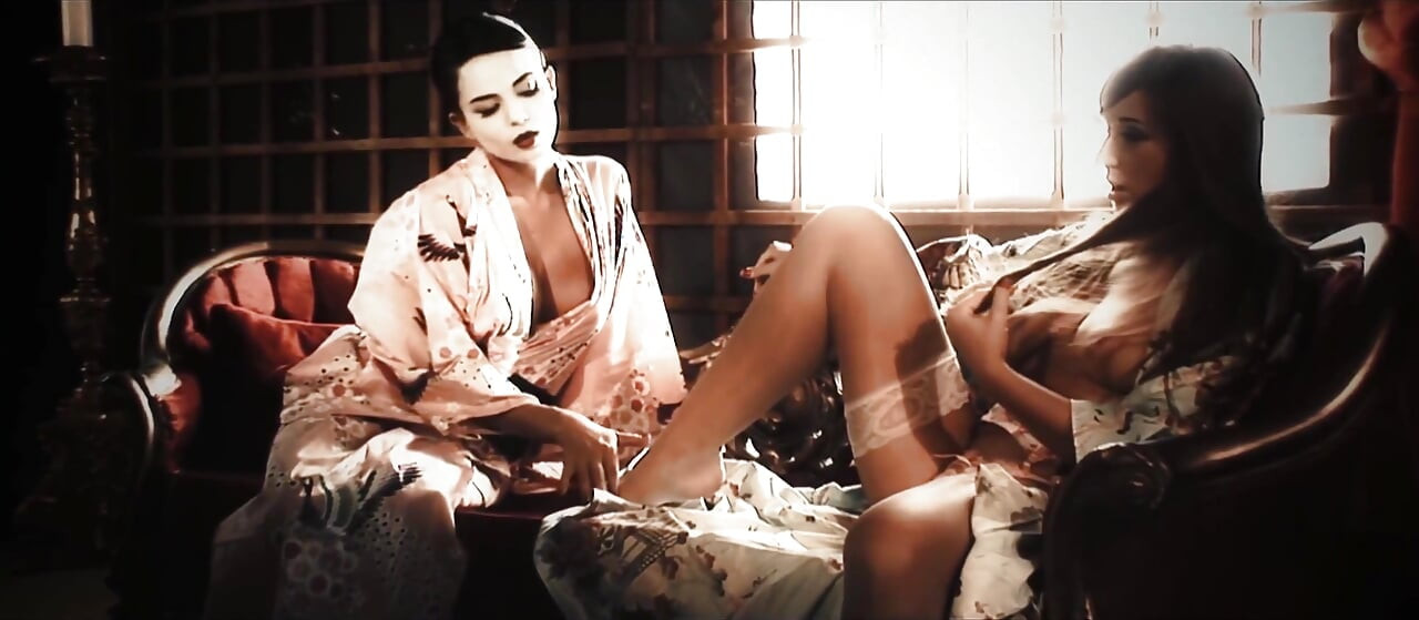 Cate Harrington Is Trained by the Seasoned Geisha Sasha Cane