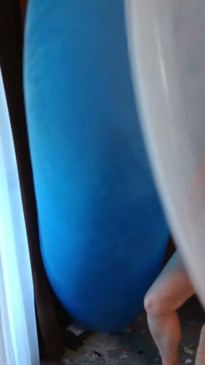 123) Ballonnen te GROOT voor de kamer! Looner fun! | Clip 1