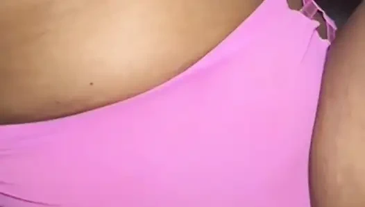 Saf desi seksi hatun kendimi sikiyor