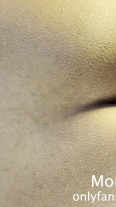 Sodomie brutale, cowgirl et pipe, footjob avec l’ami de mon mari | Clip 2