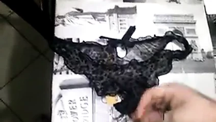 Kız kardeşimin külotuna değil