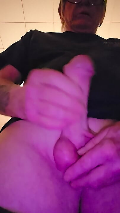 Tổng thể một mình