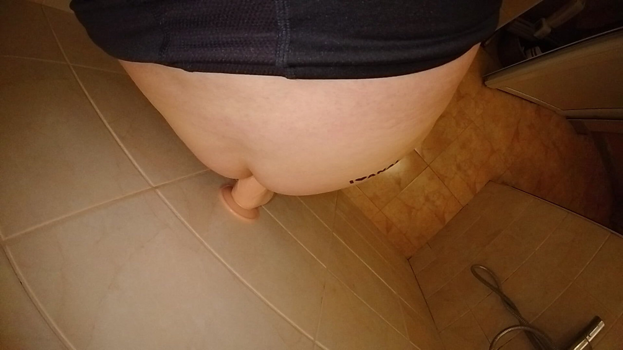 Still crossdressing