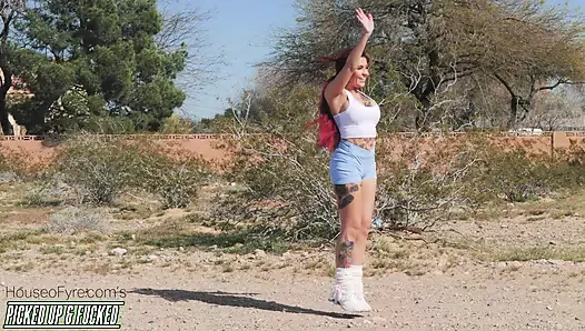 HOUSEOFYRE- Luna Legend fickt RIESIGEN BBC in abgeschleppt und gefickt