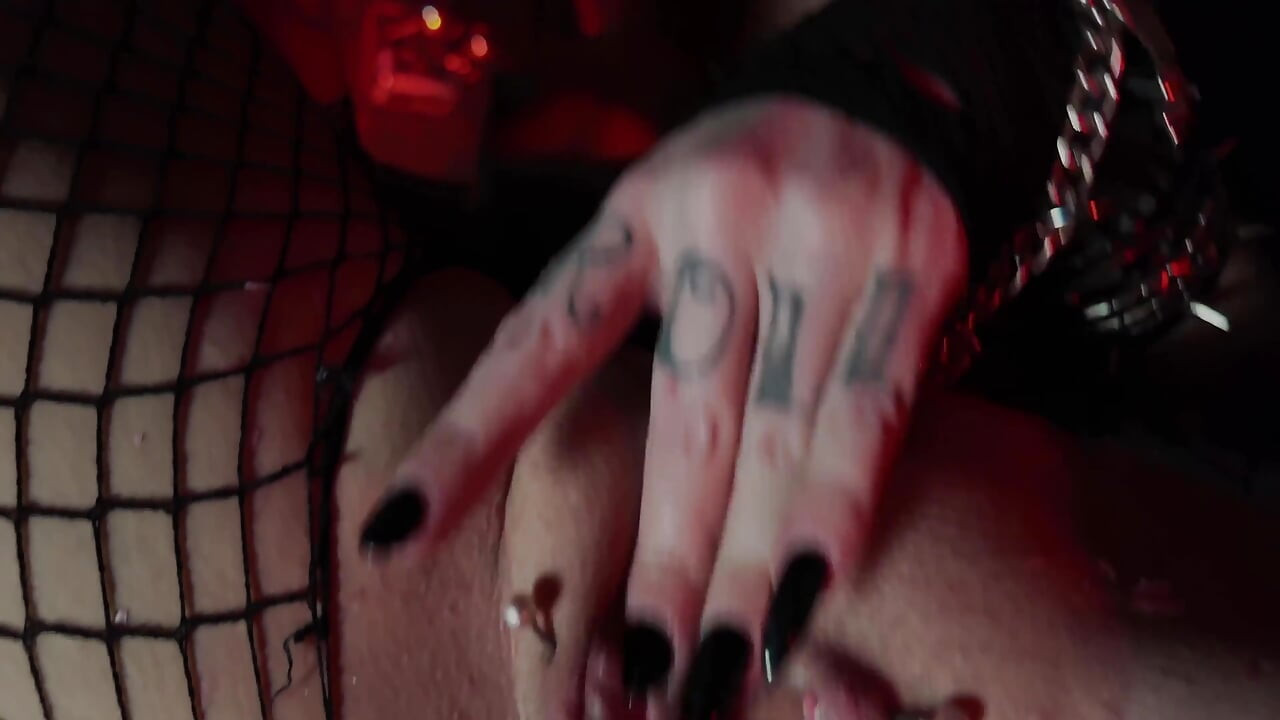 उसका लंड चूसना