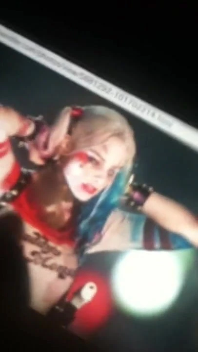Margot Robbie Harley Quinn cum tribute