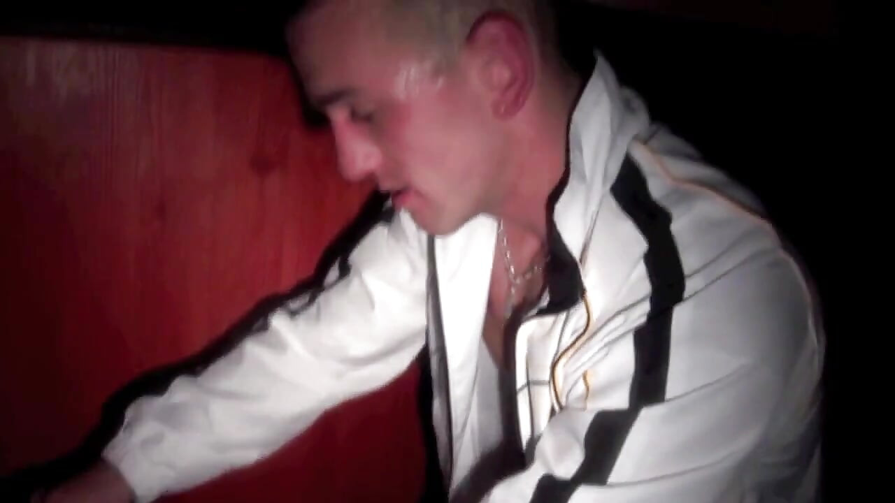 Slutt submissed to snekaer of striagth boy