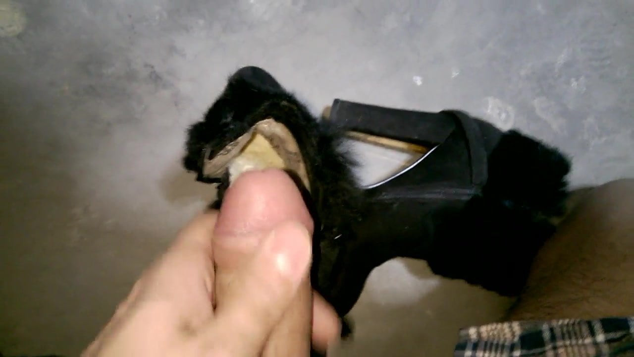 black boot2