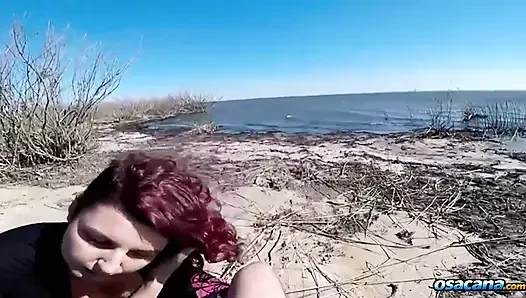 Fucking hot with the naughty girl on the beach in public