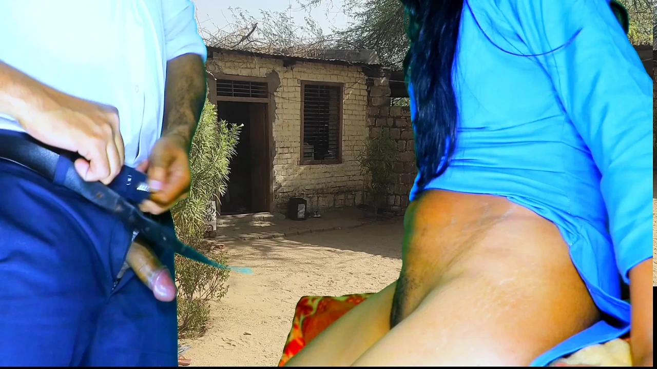 在校园里做爱。出轨性爱德西角质站着操一个漂亮的乡村女孩（Hd1080p）非常美味的操逼