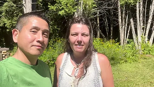 Cewek nakal vietnam lagi asik nyepong kontol sampai dicrot di muka