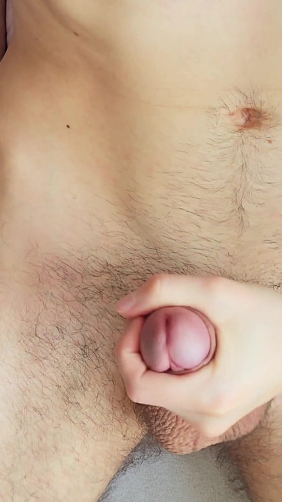 Hot Handjob and Huge Cum!