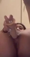 Jenny Yavar – deep dildo