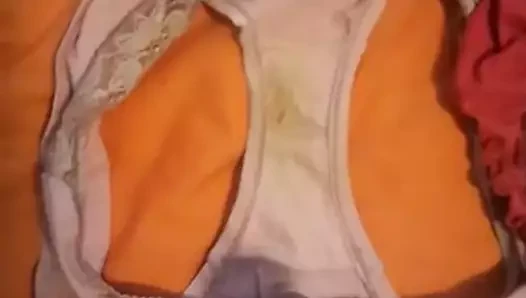 Mastürbasyon üzerinde kirli külot boşalmak atış