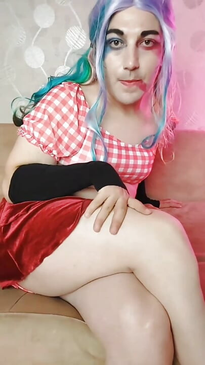 Harley Quinn Femboy诱惑秘密