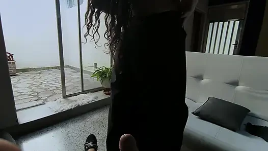 Gotik orta yaşlı seksi kadın randevum bana boşalmayı göstermek için 31 talimatı veriyor