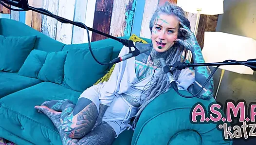 Aku lagi ngomongin tentang s - shame - asmr podcast sfw lagi ngobrol sama model tato rambut gimbal gotik