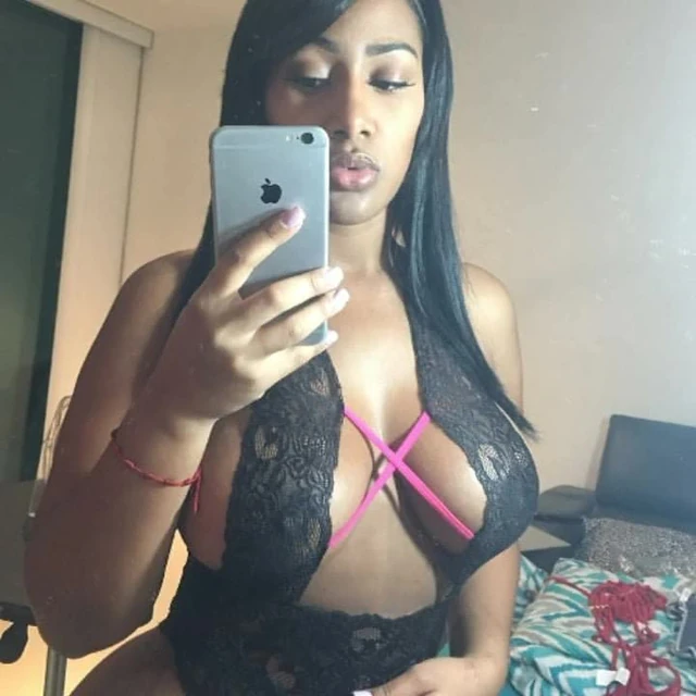 Big Booty Leya