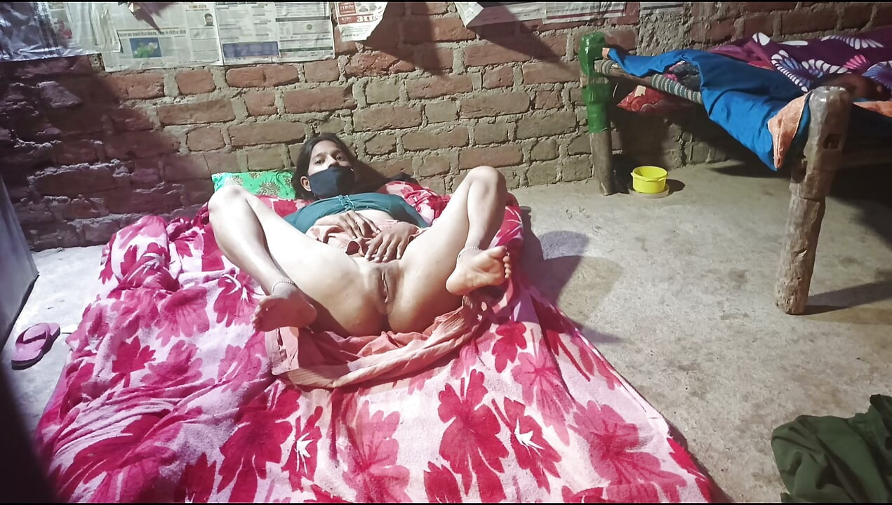 Desi hot bhabhi ki chudayi video Indian hot bhabhi faking beutiful video Indian