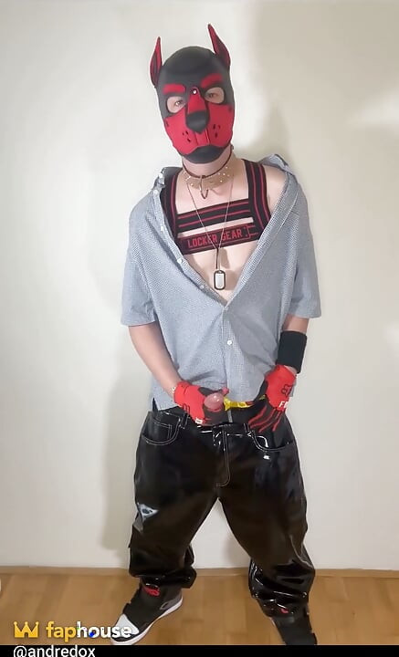 Horny Sagger Boy!