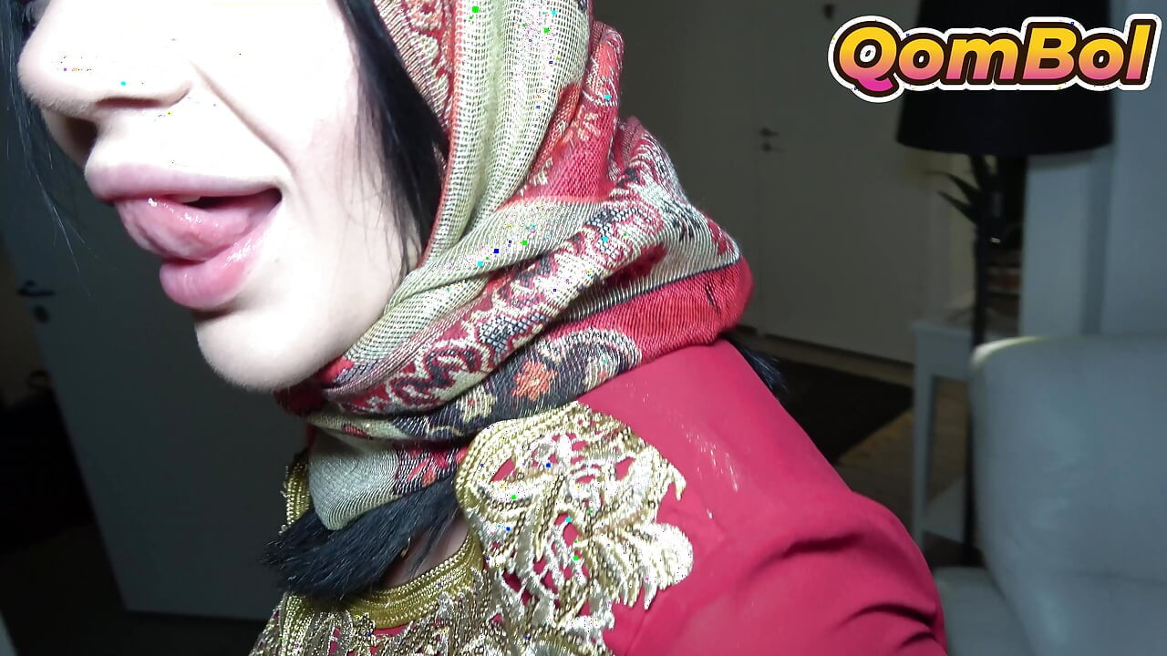 Amateur Hijab Teen Stepsister Fucked By Stepbrother