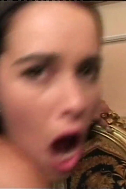 Zakar hitam raksasa mengongkek pantat dan pancutan mani pada tetek banyak si jalang amatur muda