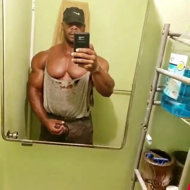 muscle god