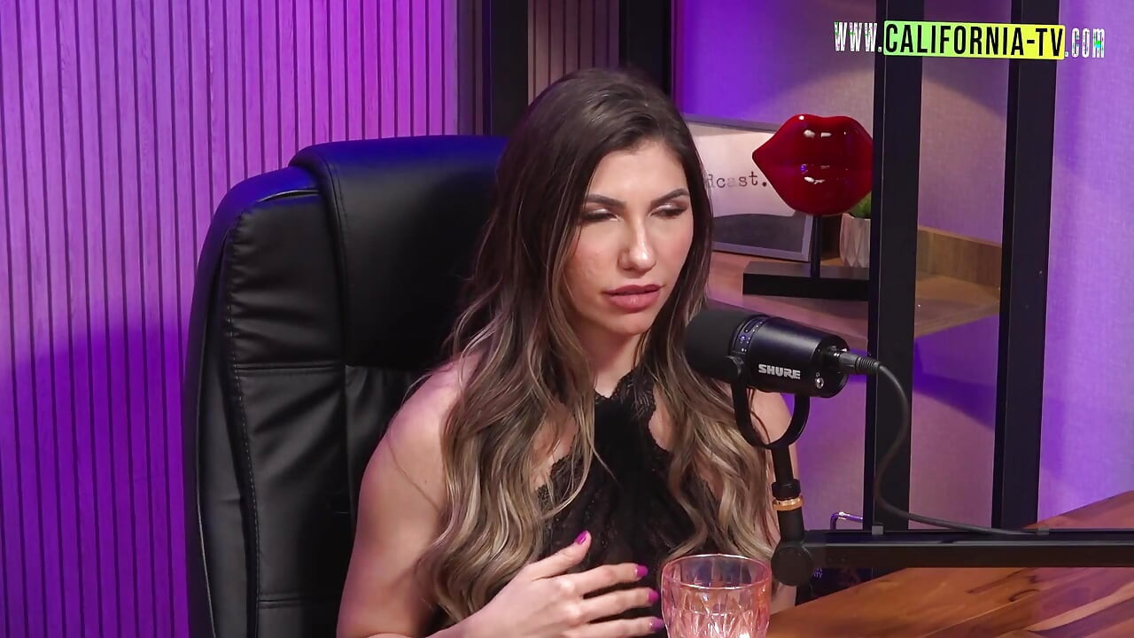 Latin ateşli Alexia Dhein ile podcast