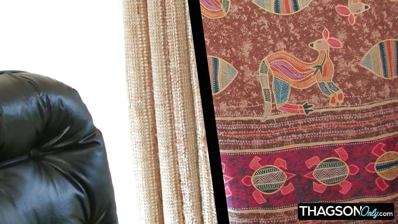 Seductive Brunette Enjoys Intense 69 Oral Sex