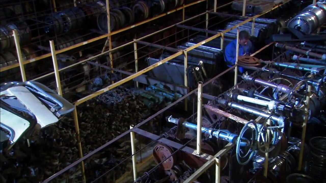 हॉट बड़े स्तनों वाली कुतिया अपने हॉट शरीर के अंदर अच्छा लंड लेती है