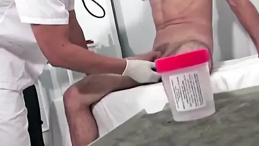 Doktor, sikimi çok iyi kontrol et