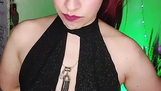 Ibu tirimu yang cemburuan bikin memekmu menganga lebar dan bikin kamu sama gauchita