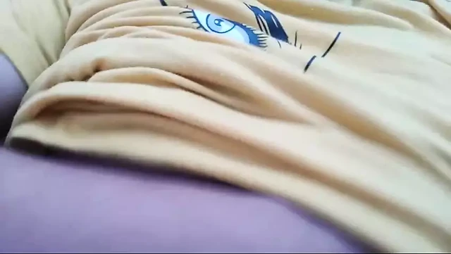 I love being seen touching me