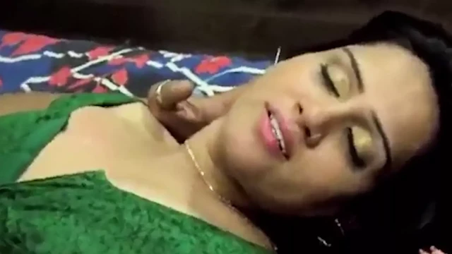 Housewife Fucks and seduces lover for hardcore Sex