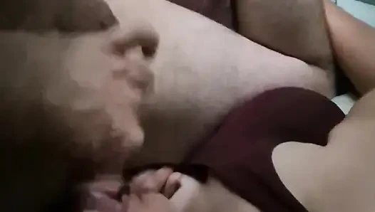 Ağzını Dölle Doldurmaya Hazır Olduğumda Onu Uyandırıyorum