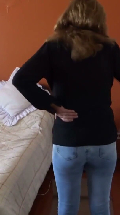 I love sex, exhibiting myself erotically, making cocks hard and watching them masturbate | Clip 1