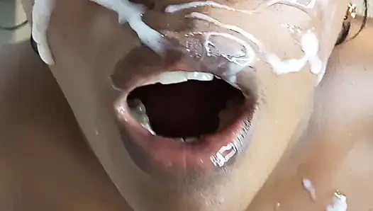 En sevdiğim hasta bir hemşire tarafından görülüyor