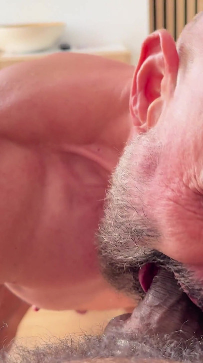 Cock Worship & Raw Breed Ft. Delicious_ff - Gagging, Verbal & Creampie