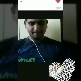 Ap ragazzo Surya fa sesso in cam